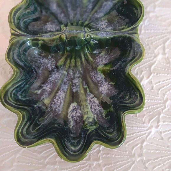 Vintage MCM  Cali Pottery Divided Leaf Dish CALIF. USA 30 Green Drip Glaze - Picture 9 of 13